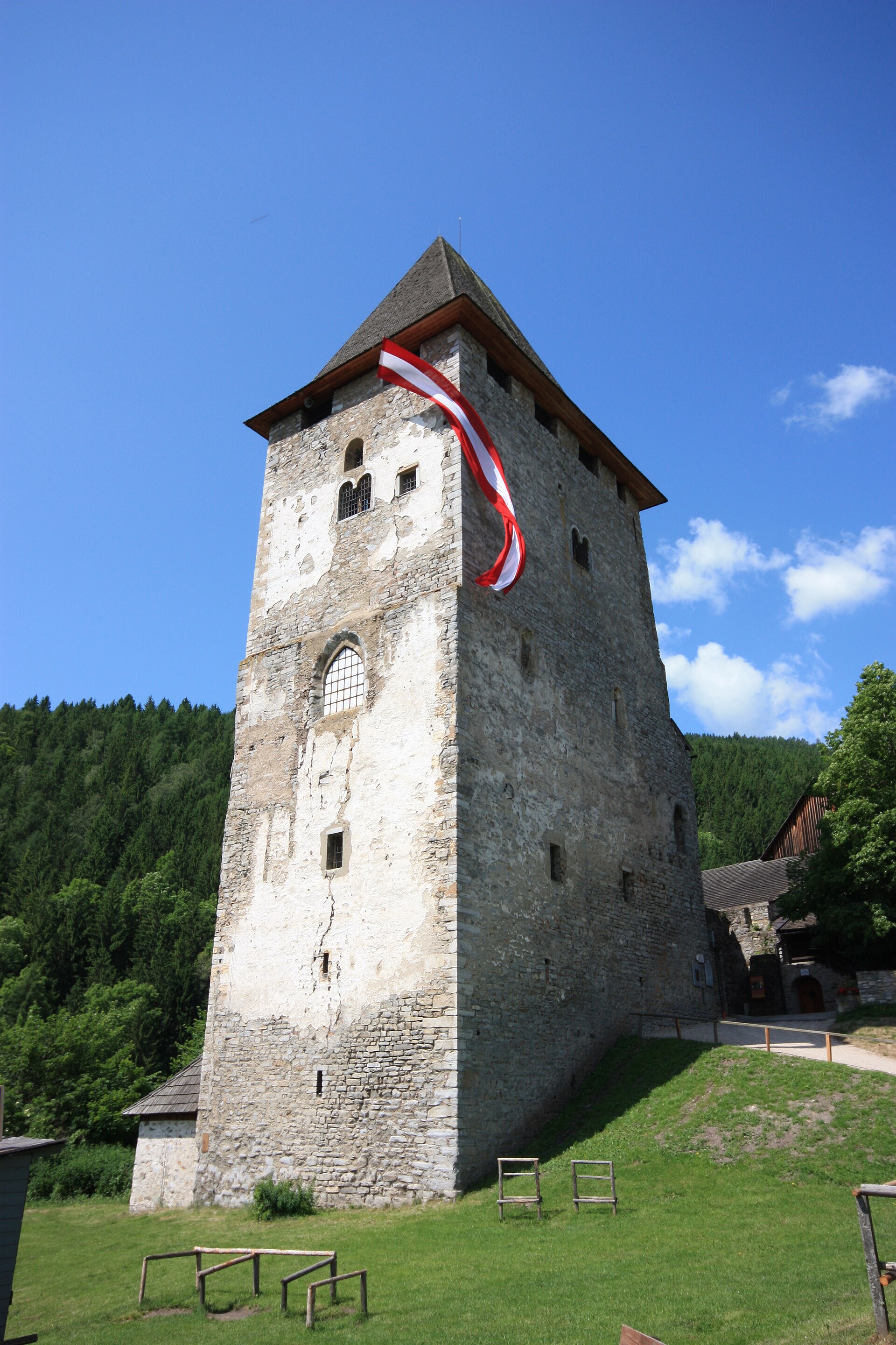 Petersberg-Bühne in Friesach